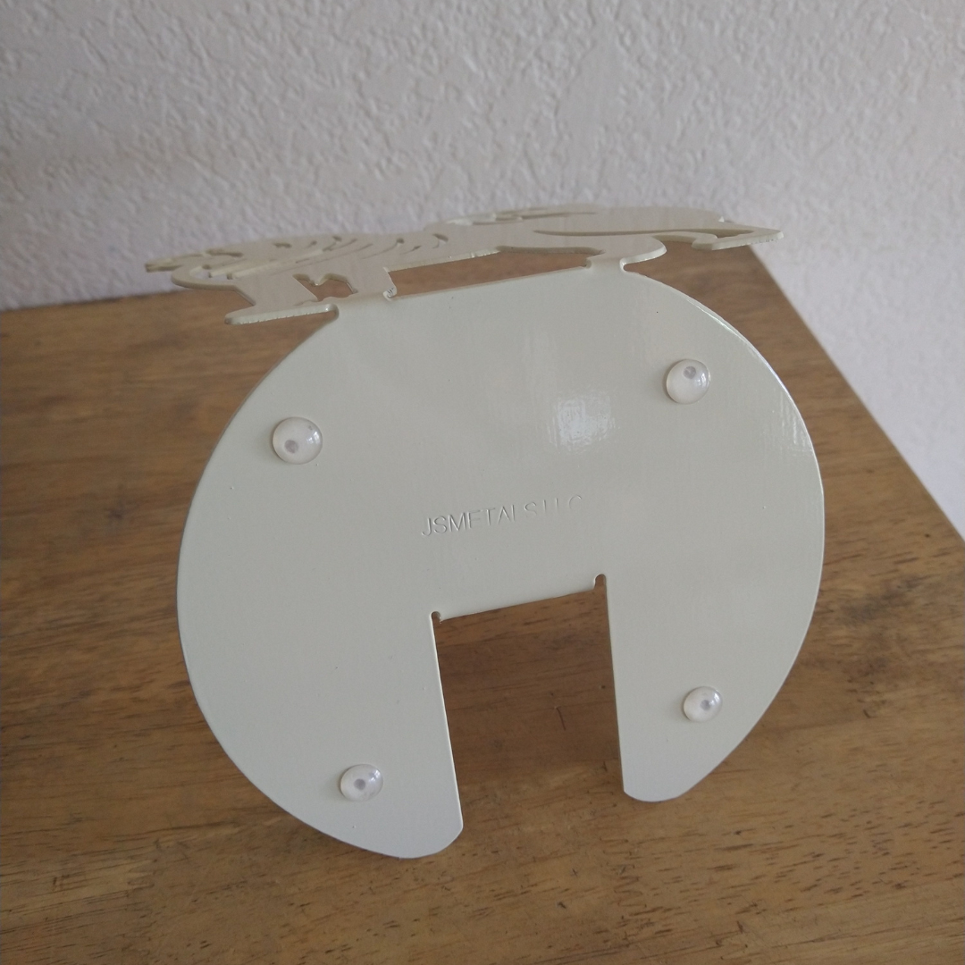 Metal Chow Chow Paper Towel Holder image 1